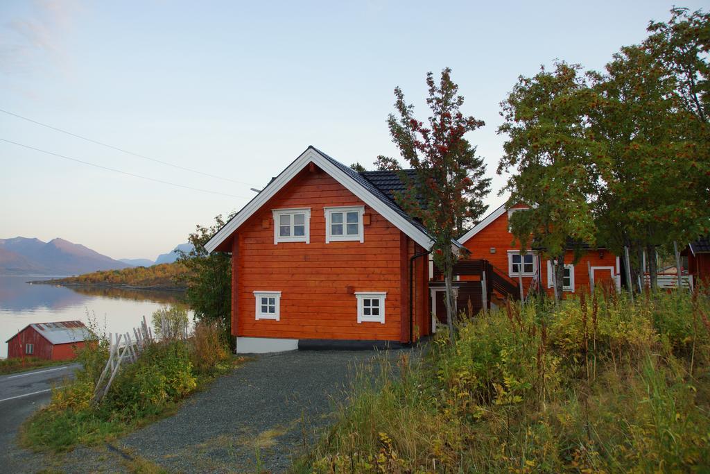 Aaroybukt Guesthouse Aroybukta Exterior foto